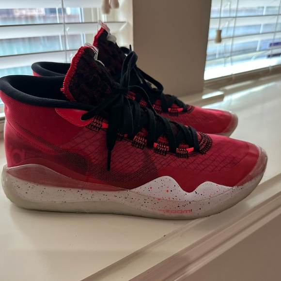 KD12 University Red Shoes